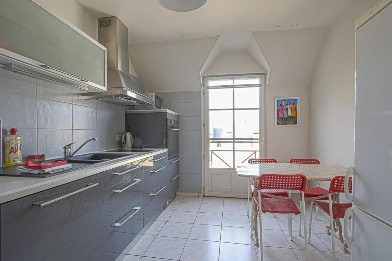 Apartment Ike's Deluxe In